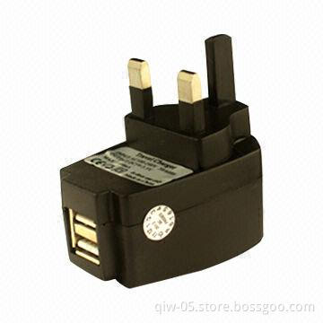 Travel Charger with 2 USB Ports/100 to 240V AC Input/Short-circuit Protection, Passed UK Standard
